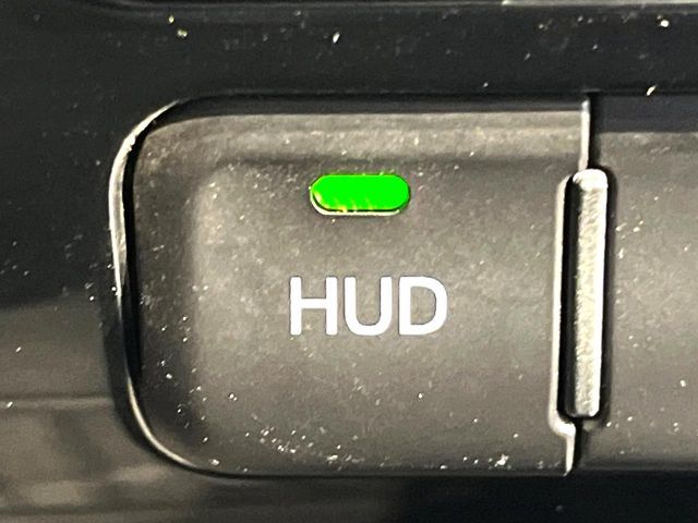 TOYOTA PRIUS 2017 Image 31