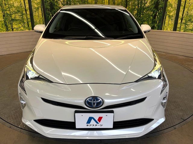 TOYOTA PRIUS 2017 Image 31