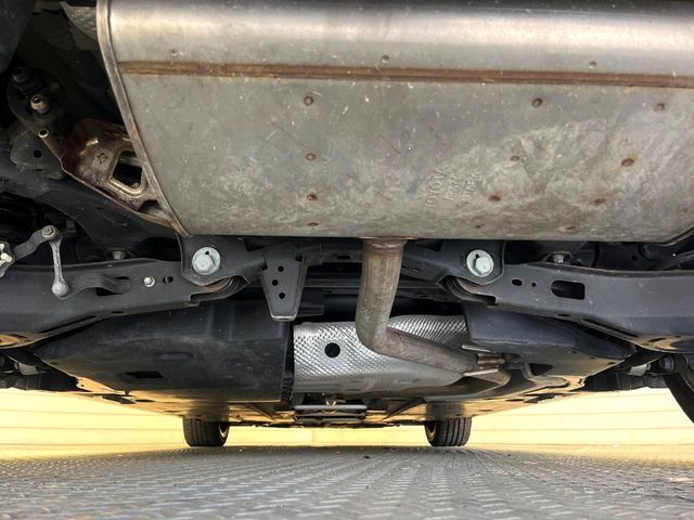 TOYOTA PRIUS 2017 Image 31