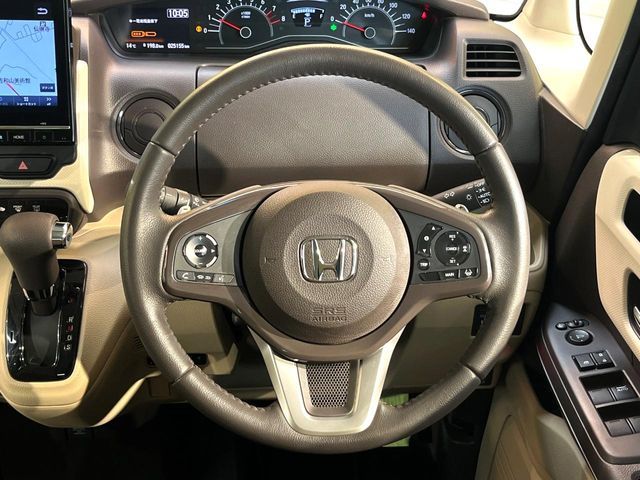 HONDA N BOX 2020 Image 31