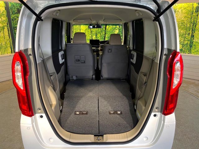 HONDA N BOX 2020 Image 31