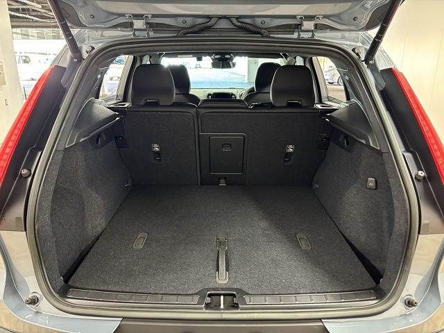 VOLVO XC40 2022 Image 31