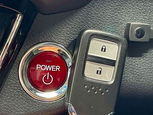 HONDA VEZEL HYBRID 2015 Image 31