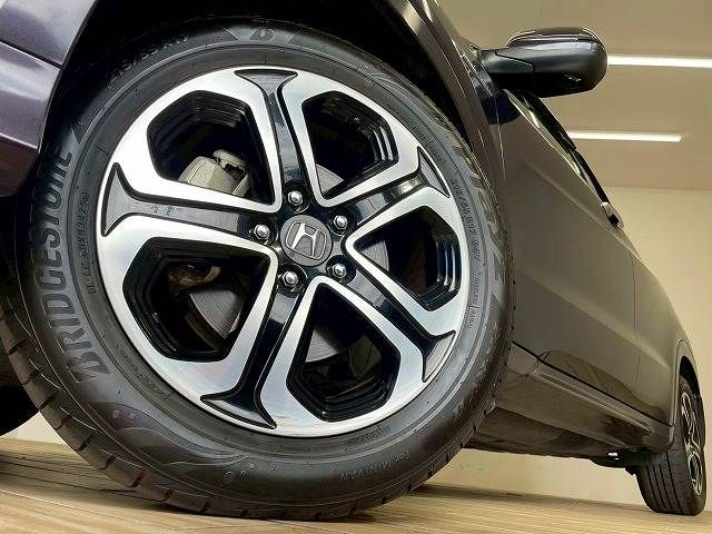 HONDA VEZEL HYBRID 2015 Image 31