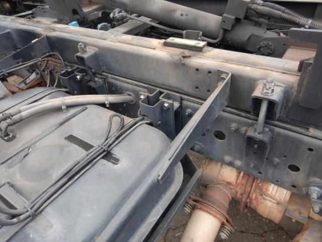 MITSUBISHI FUSOU FIGHTER 2014 Image 31