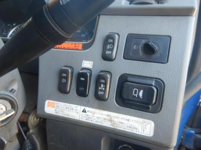 MITSUBISHI FUSOU FIGHTER 2008 Image 31