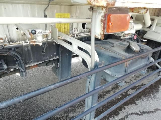 MITSUBISHI FUSOU FIGHTER 2018 Image 31