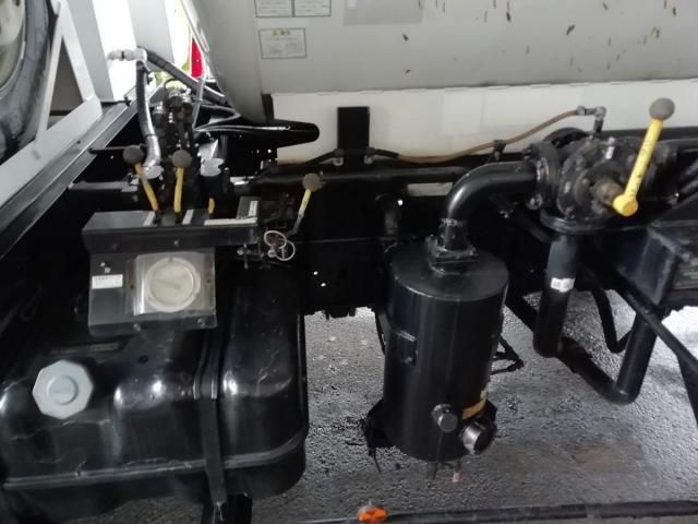 ISUZU FORWARD 2011 Image 31