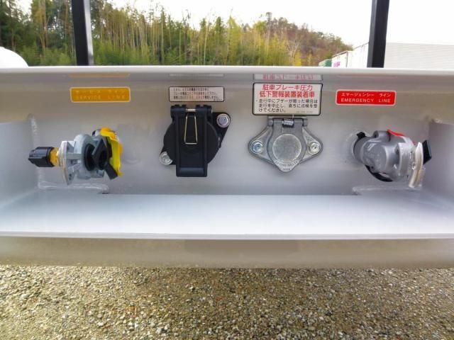 OTHERS トレクス 2026 Image 31