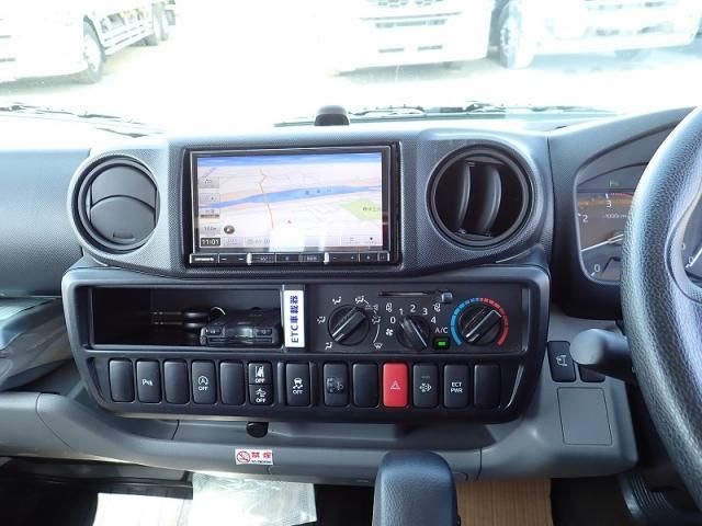 HINO DUTRO 2024 Image 31