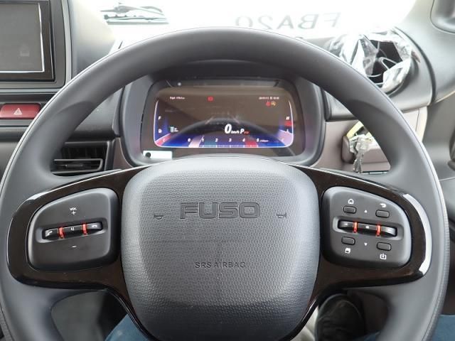 MITSUBISHI CANTER 2025 Image 31