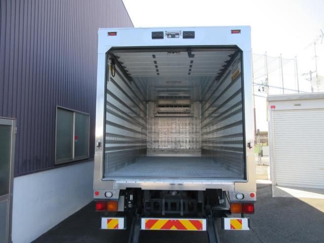 ISUZU FORWARD 2018 Image 31