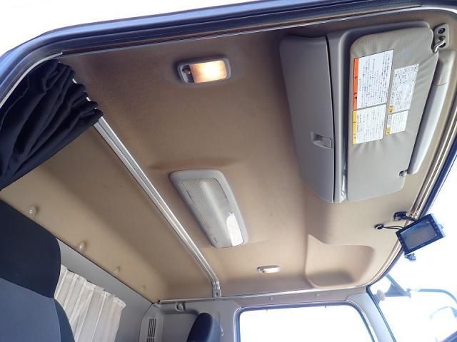 HINO DUTRO 2014 Image 31