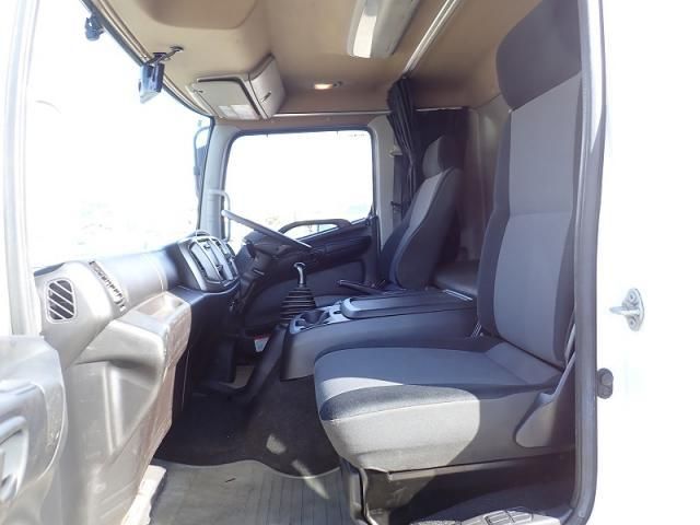 HINO DUTRO 2014 Image 31