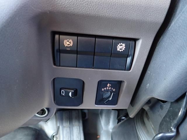 MITSUBISHI CANTER 2025 Image 31