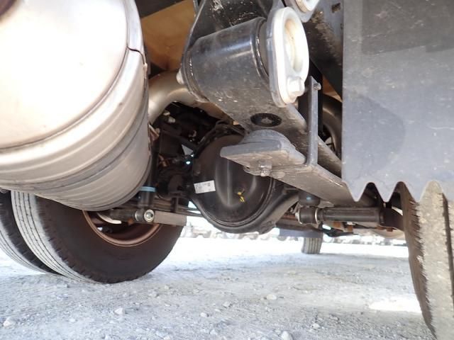 MITSUBISHI CANTER 2025 Image 31