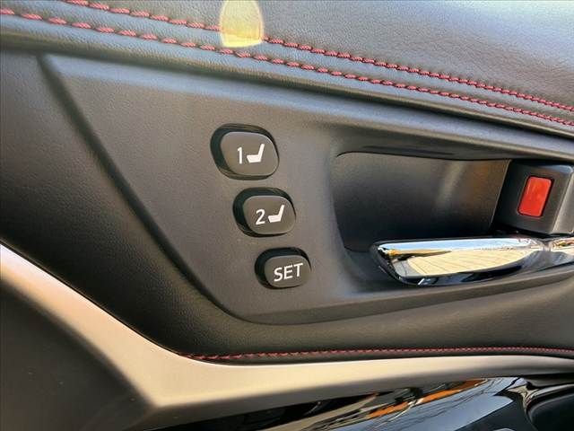 TOYOTA HARRIER 2WD 2018 Image 31