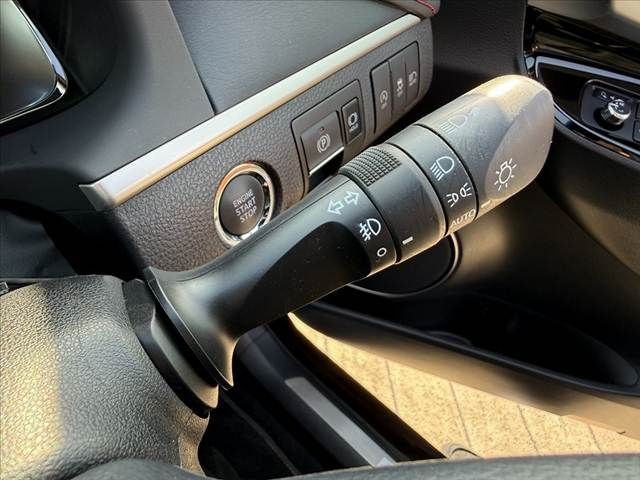 TOYOTA HARRIER 2WD 2018 Image 31