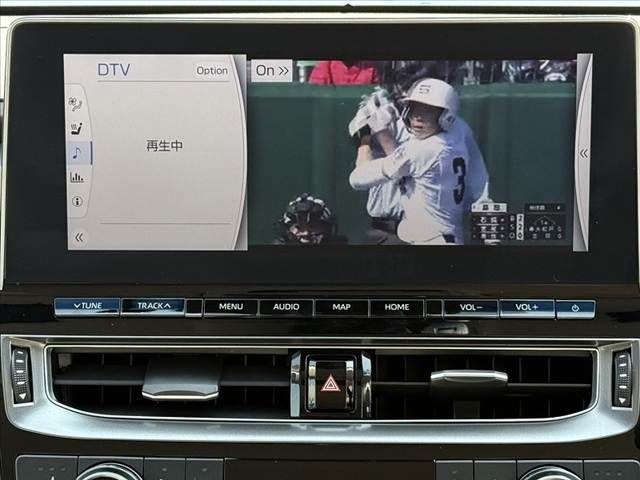 TOYOTA CROWN SEDAN HYBRID 2021 Image 31