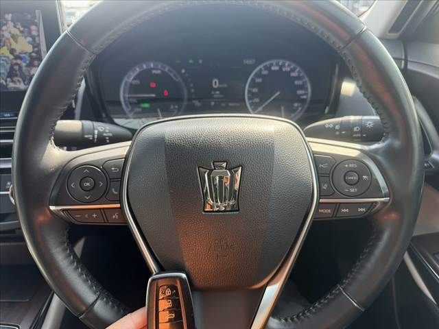 TOYOTA CROWN SEDAN HYBRID 2021 Image 31