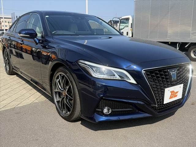 TOYOTA CROWN SEDAN HYBRID 2021 Image 31