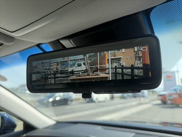 TOYOTA CROWN SEDAN HYBRID 2021 Image 31