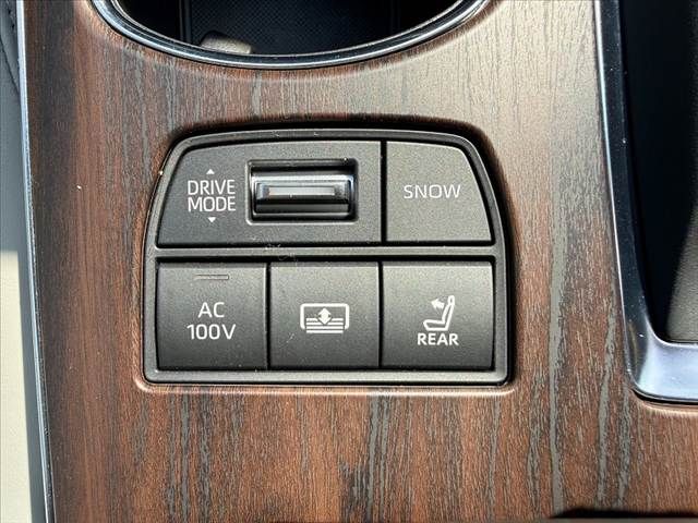 TOYOTA CROWN SEDAN HYBRID 2021 Image 31