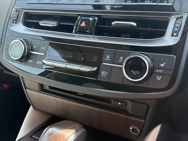 TOYOTA CROWN SEDAN HYBRID 2021 Image 31