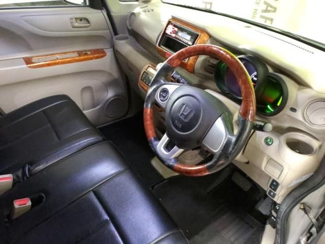 HONDA N BOX 2015 Image 31