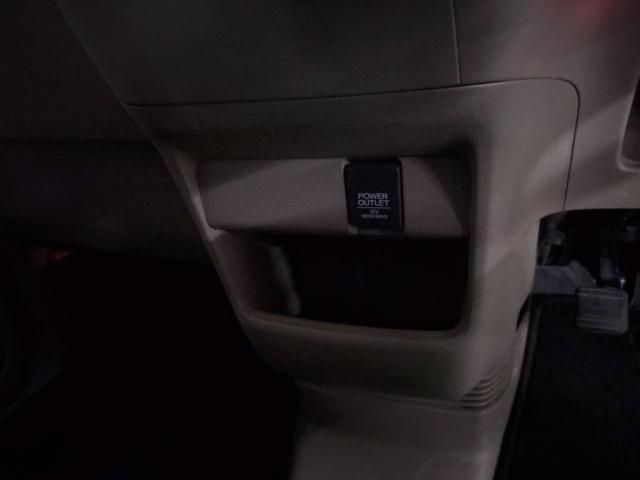 HONDA N BOX 2015 Image 31