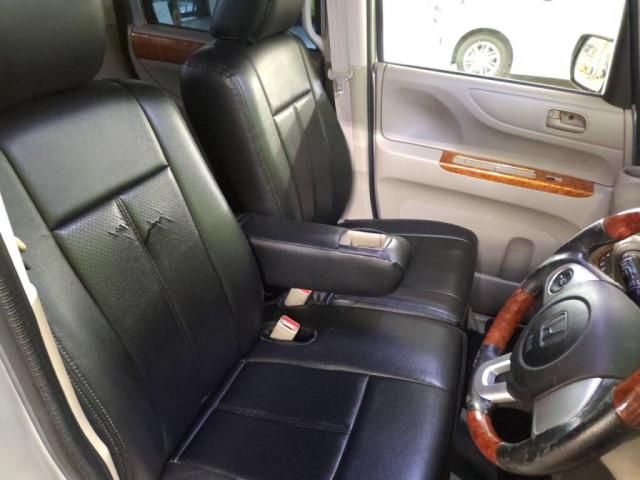 HONDA N BOX 2015 Image 31