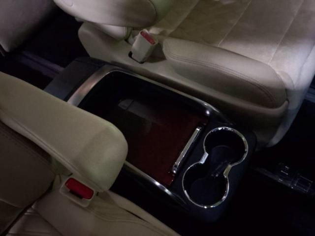 TOYOTA ALPHARD 2015 Image 31