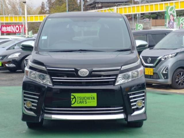 TOYOTA VOXY 2015 Image 31