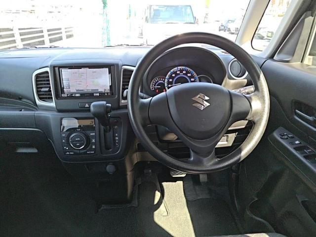 SUZUKI SPACIA 2017 Image 31