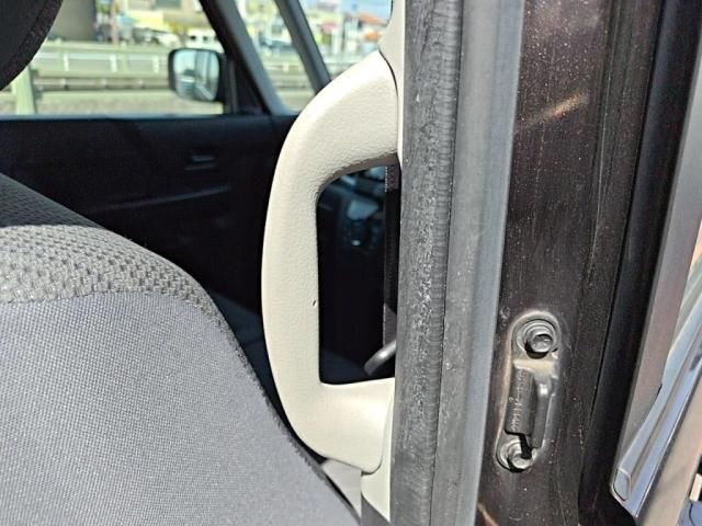 SUZUKI SPACIA 2017 Image 31