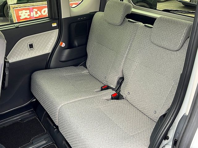 DAIHATSU TANTO 2021 Image 31