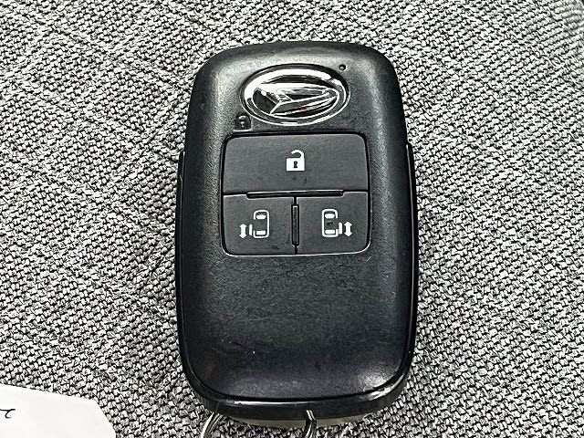 DAIHATSU TANTO 2021 Image 31