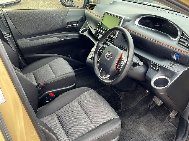 TOYOTA SIENTA HYBRID 2021 Image 31