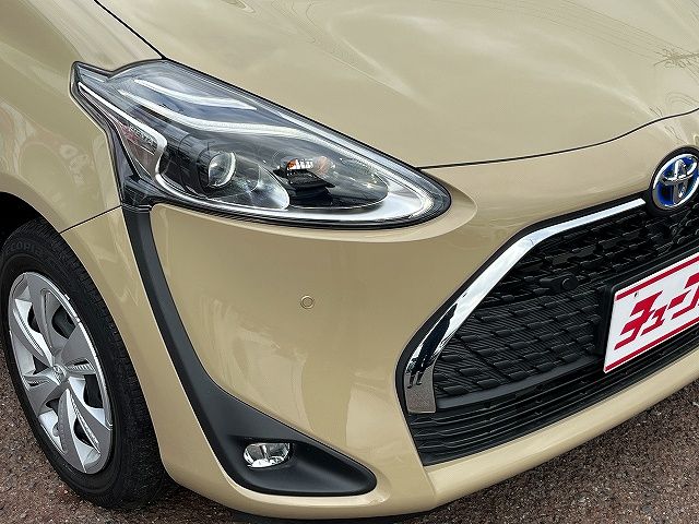 TOYOTA SIENTA HYBRID 2021 Image 31