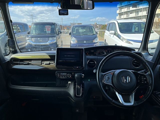 HONDA N BOX CUSTOM 2019 Image 31