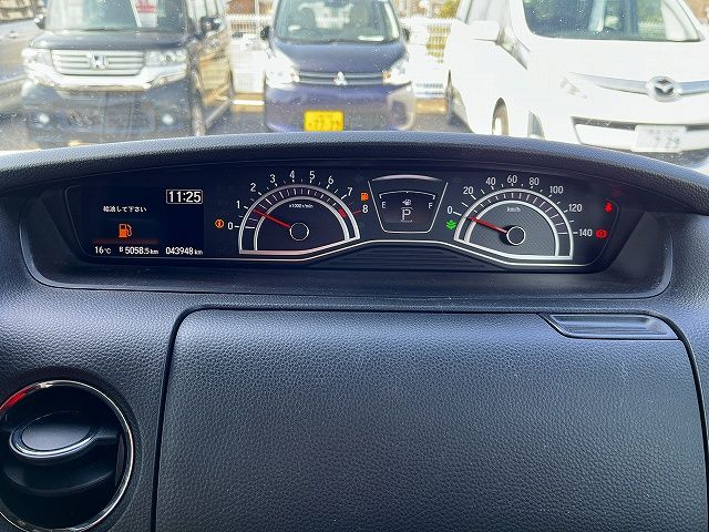 HONDA N BOX CUSTOM 2019 Image 31