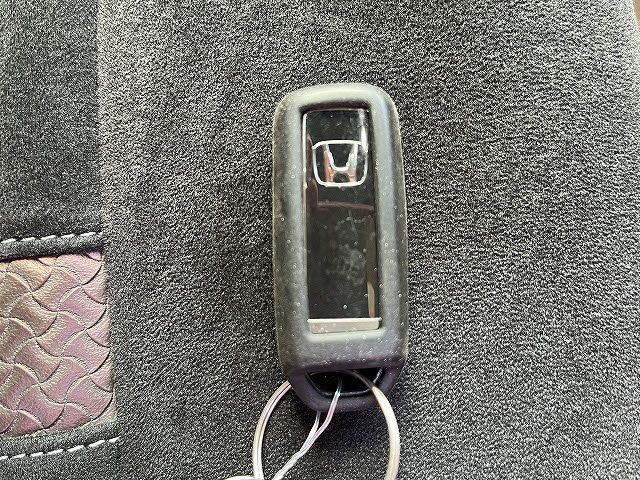 HONDA N BOX CUSTOM 2019 Image 31