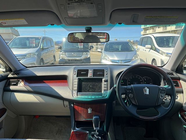 TOYOTA CROWN SEDAN 2008 Image 31