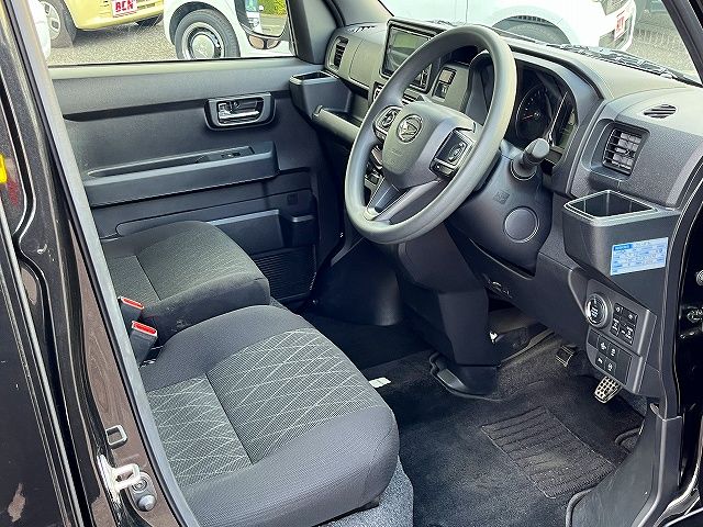 DAIHATSU ATRAI VAN 2021 Image 31