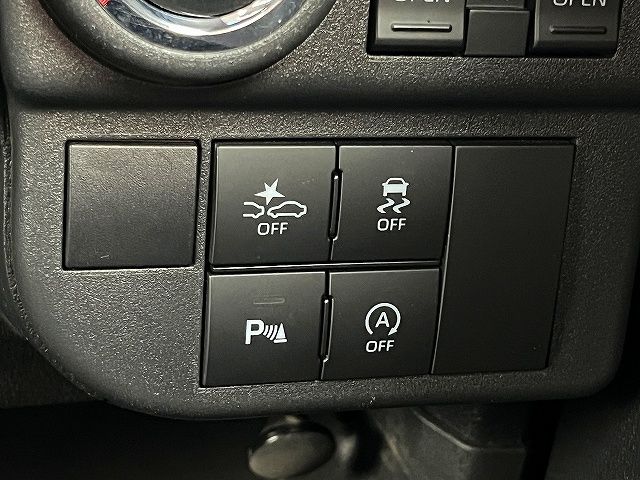 DAIHATSU ATRAI VAN 2021 Image 31