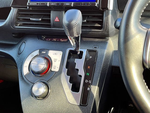 TOYOTA SIENTA 2021 Image 31