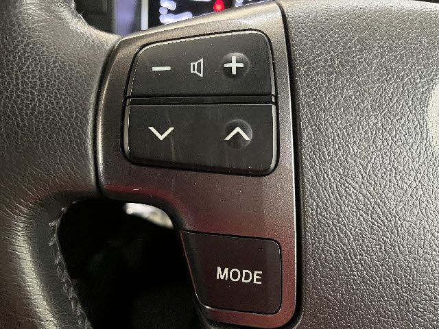 TOYOTA HIACE VAN 2WD 2022 Image 31