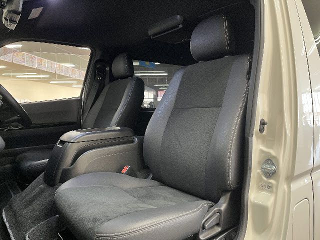 TOYOTA HIACE VAN 2WD 2022 Image 31