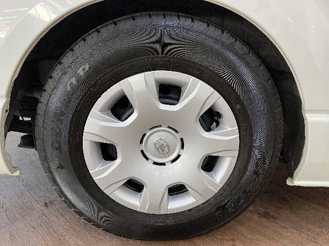 TOYOTA HIACE VAN 2WD 2022 Image 31