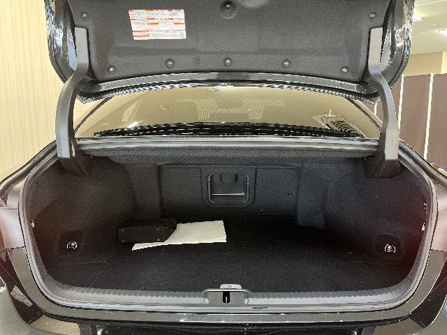 TOYOTA LEXUS ES300H 2022 Image 31